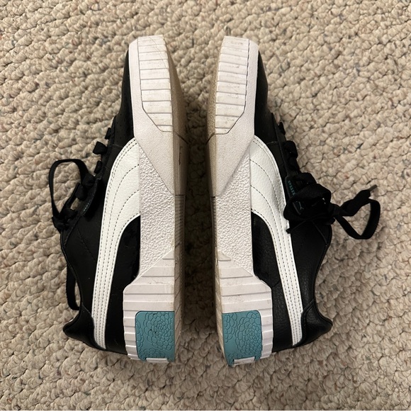 Women's Puma leather sneakers size 7 - Picture 8 of 11